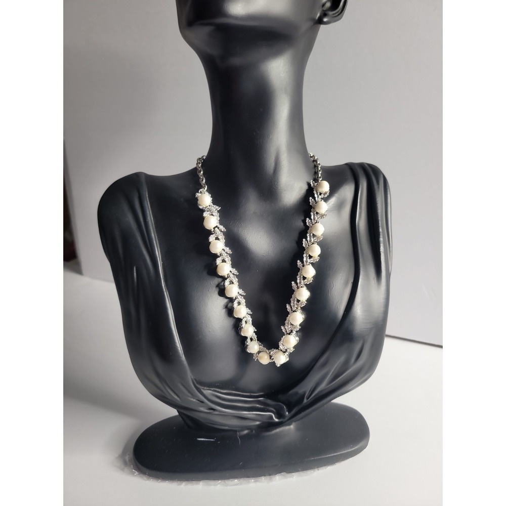 Vintage Style Faux Pearl Necklace Silver Tone Leaf Floral Bridal Wedding‎